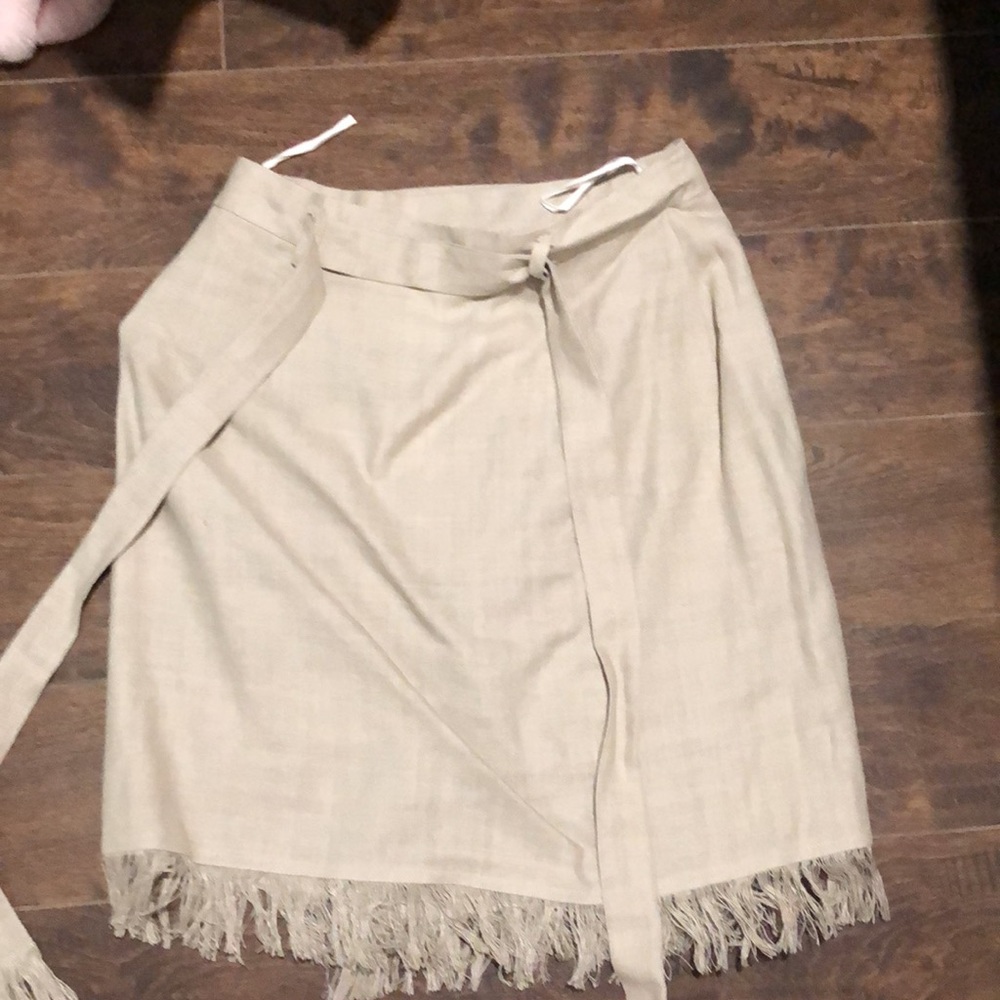 Holt Renfrew Beige shirt - Picture 2 of 3